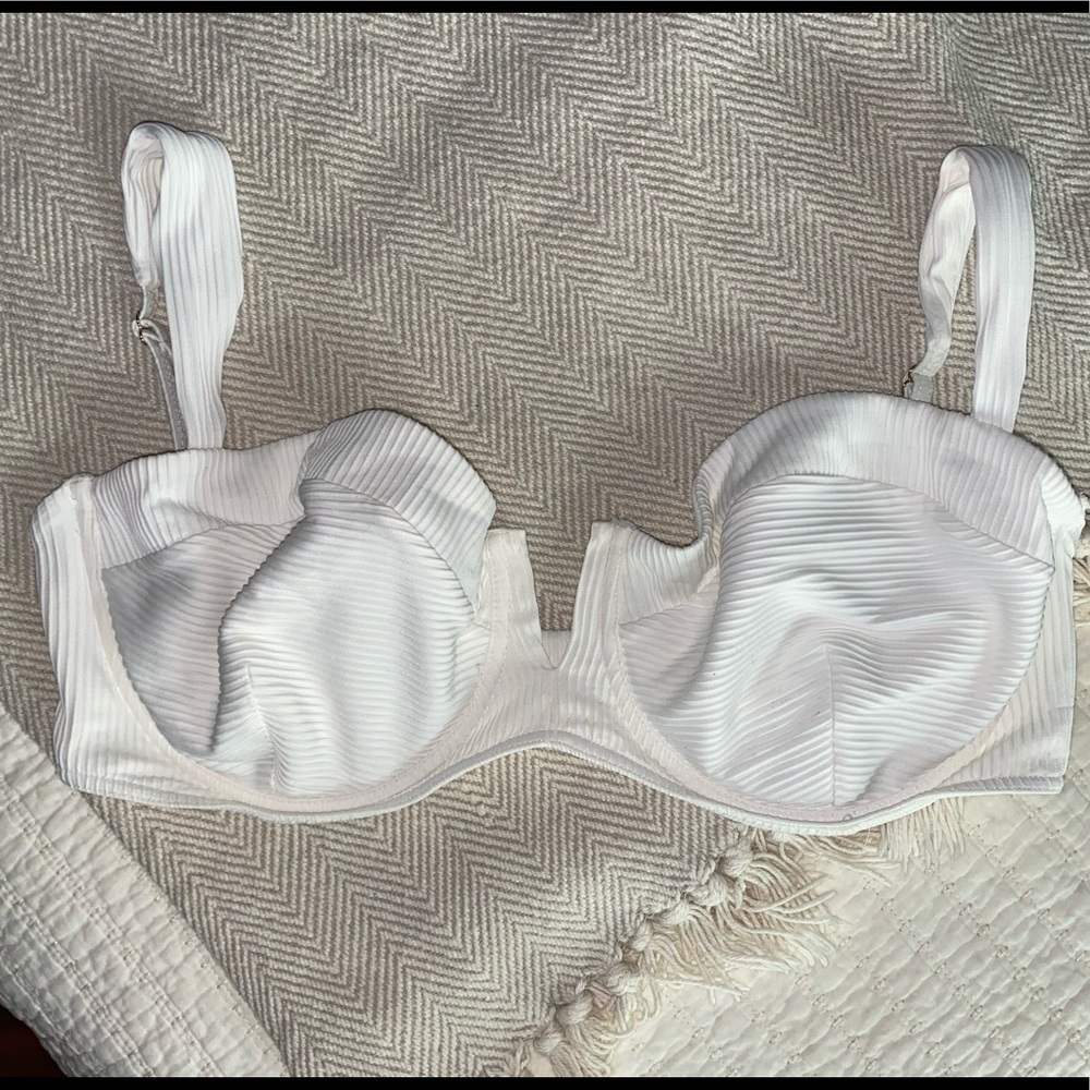 Monday Swimwear Ribbed Clovelly Top ivory